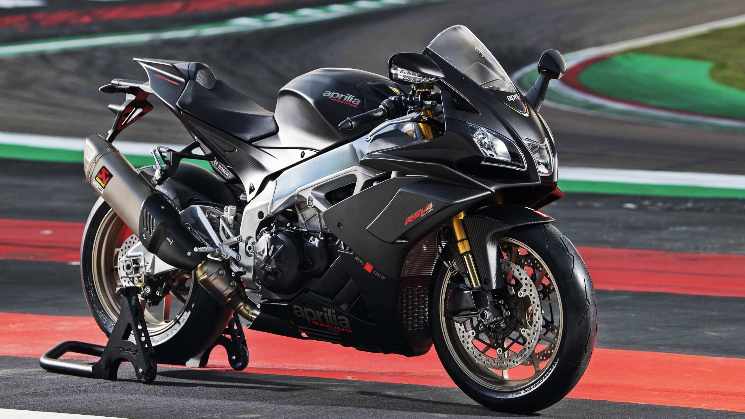 大型深海潜水探索活动,海底奇观等待勇者发现,深海潜水好玩吗